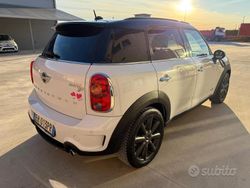 Bianco Usata 2013 Mini Countryman SUV | 9000 € (Buon prezzo)