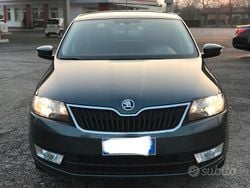 Grigio Usata 2017 Skoda Rapid Tre volumi | 9000 € (Buon prezzo)