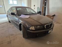 Usata 2001 BMW 320 Coupé | 7500 € (Buon prezzo)