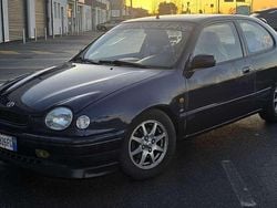 Usata 2000 Toyota Corolla | 7000 €