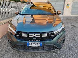 Verde Usata 2024 Dacia Sandero Stepway Tre volumi | 16.000 € (Buon prezzo)