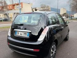 Usata 2009 Lancia Ypsilon Due volumi | 2600 € (Buon prezzo)