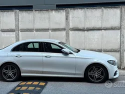 Usata 2016 Mercedes E220 AMG line Tre volumi | 25.000 € (Super prezzo)