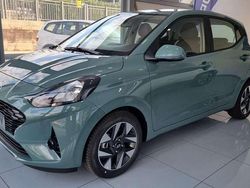 Verde Nuova 2025 Hyundai i10 Due volumi | 15.750 €