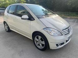 Bianco Usata 2005 Mercedes A180 Avantgarde Monovolume | 995 € (Ottimo prezzo)