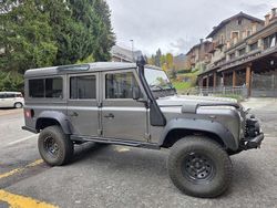 Grigio Usata 2006 Land Rover Defender SE SUV | 39.500 € (Molto cara)