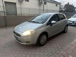 Argento Usata 2008 Fiat Grande Punto Due volumi | 2800 € (Buon prezzo)
