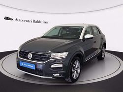 Grigio urano Usata 2020 VW T-Roc Style SUV | 18.900 € (Buon prezzo)