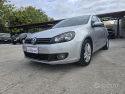 Grigio Usata 2011 VW Golf Highline Tre volumi | 5900 € (Buon prezzo)