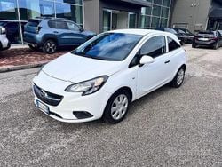 Bianco Usata 2017 Opel Corsa Furgone | 9800 € (Molto cara)