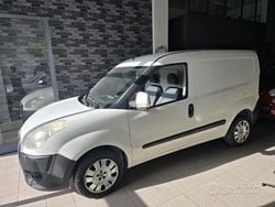 Bianco Usata 2012 Fiat Doblò Active Monovolume | 5500 € (Buon prezzo)