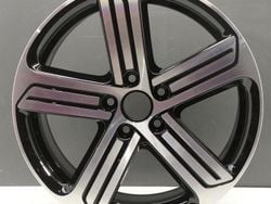 Bianco Usata 2016 VW Golf VII R Due volumi | 25.000 € (Cara)