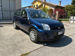 Blu Usata 2005 Ford Fusion Collection Tre volumi | 1900 € (Buon prezzo)