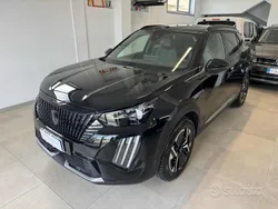 Nero Usata 2023 Peugeot 2008 GT SUV | 25.500 € (Buon prezzo)