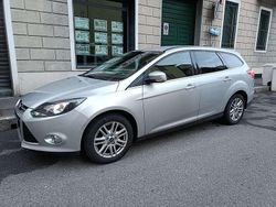 Usata 2013 Ford Focus Titanium Station wagon | 5100 € (Buon prezzo)
