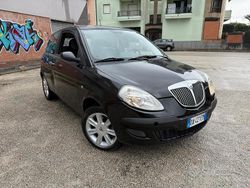 Nero Usata 2006 Lancia Ypsilon Due volumi | 1199 € (Buon prezzo)