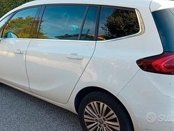 Bianco Usata 2015 Opel Zafira Tourer Monovolume | 7000 € (Buon prezzo)