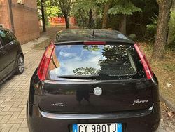 Usata 2006 Fiat Grande Punto Active Due volumi | 2800 € (Cara)