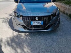 Grigio Usata 2021 Peugeot 208 GT Due volumi | 13.000 € (Buon prezzo)