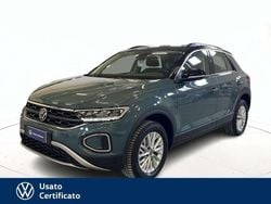 Blu pastello Usata 2024 VW T-Roc Life SUV | 26.800 € (Buon prezzo)