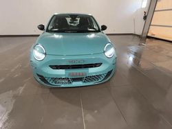 Blu Usata 2024 Fiat 600 Station wagon | 22.900 € (Buon prezzo)