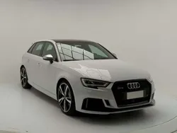 Bianco ghiaccio Usata 2018 Audi RS3 Design Due volumi | 37.990 € (Buon prezzo)