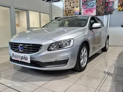 Argento Usata 2014 Volvo S60 Business Edition Tre volumi | 11.000 € (Ottimo prezzo)