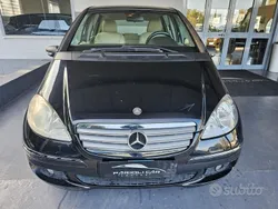 Nero Usata 2006 Mercedes A170 Elegance Monovolume | 2500 € (Ottimo prezzo)