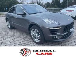 Grigio Usata 2015 Porsche Macan SUV | 34.000 € (Buon prezzo)