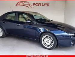 Blu/azzurro(met.) Usata 2008 Alfa Romeo 159 Distinctive Tre volumi | 5900 € (Molto cara)