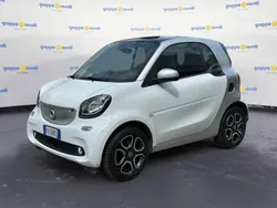 Bianco Usata 2018 Smart ForTwo Coupé Passion Due volumi | 11.900 € (Buon prezzo)