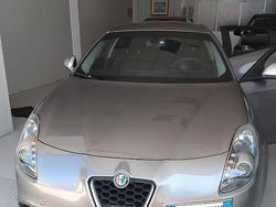 Grigio Usata 2019 Alfa Romeo Giulietta Tech Edition Due volumi | 11.300 € (Super prezzo)