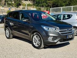 Grigio Usata 2019 Ford Kuga S SUV | 13.300 € (Super prezzo)