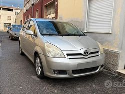 Usata 2005 Toyota Corolla Verso Monovolume | 4000 €
