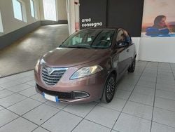 Marrone Usata 2015 Lancia Ypsilon Gold Due volumi | 7990 € (Buon prezzo)