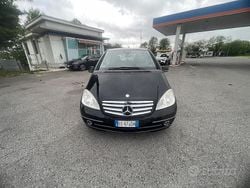 Nero Usata 2010 Mercedes A150 Elegance Tre volumi | 2800 € (Buon prezzo)