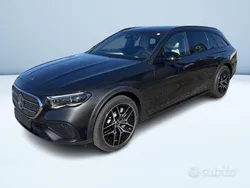 Grigio Nuova 2025 Mercedes E220 Premium Tre volumi | 79.500 € (Buon prezzo)