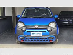 Blu/azzurro Usata 2024 Fiat Panda Cross Cross Due volumi | 14.990 € (Buon prezzo)