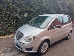 Argento Usata 2011 Lancia Musa Monovolume | 4000 € (Buon prezzo)