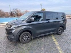 Grigio Usata 2024 Ford Tourneo Custom Titanium Furgone | 49.900 € (Molto cara)