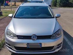 Grigio Usata 2015 VW Golf VII Highline Station wagon | 5900 € (Buon prezzo)