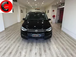 Nero Usata 2021 VW Touran Business Monovolume | 25.000 € (Ottimo prezzo)