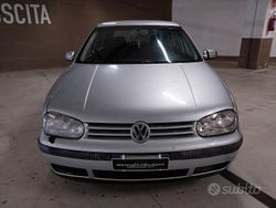 Grigio Usata 2002 VW Golf Tre volumi | 600 € (Super prezzo)