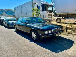 Jaguar XJ40