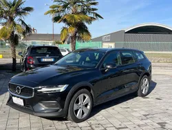 Nero Usata 2019 Volvo V60 CC Business Edition Station wagon | 20.900 € (Buon prezzo)
