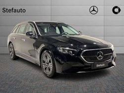 Nero Nuova 2025 Mercedes E220 Advanced Station wagon | 59.900 € (Buon prezzo)