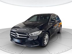 Nero Usata 2024 Mercedes B180 Executive Monovolume | 23.600 € (Buon prezzo)