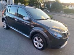 Grigio Usata 2011 Dacia Sandero Stepway Due volumi | 3500 € (Buon prezzo)