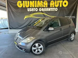Grigio Usata 2008 Mercedes A150 Classic Tre volumi | 1990 € (Ottimo prezzo)