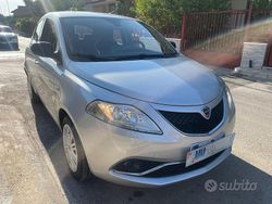 Argento Usata 2017 Lancia Ypsilon Gold Due volumi | 9000 € (Buon prezzo)